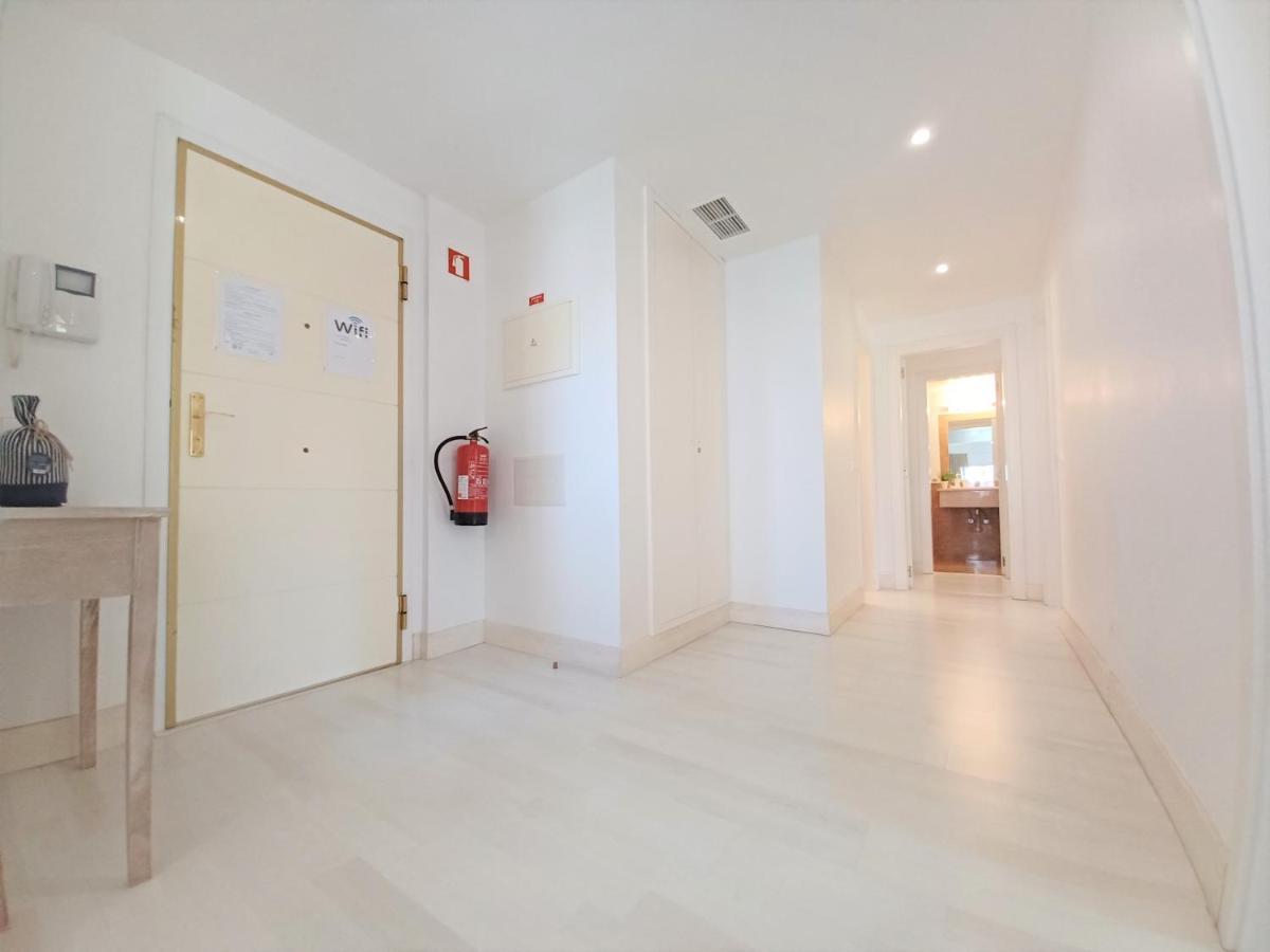 Garden Beach Luxury Apartment Litoralmar Портиман Екстериор снимка